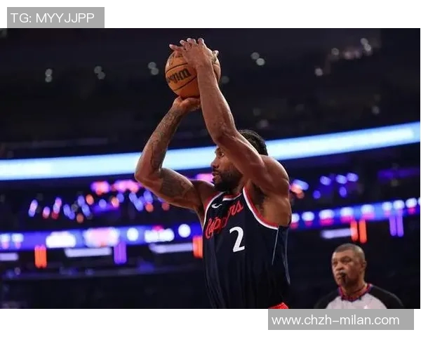 小卡上半场表现抢眼两分球命中率高达86三分球却未能得分贡献14分7板2助1断 小卡上半场表现抢眼两分球命中率高达86三分球却未能得分贡献14分7板2助1断